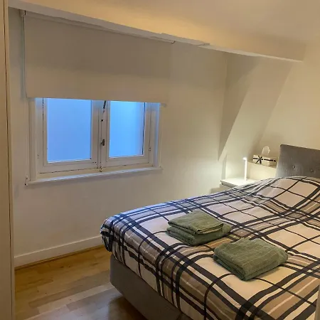 Cosy Little House * Bruggy